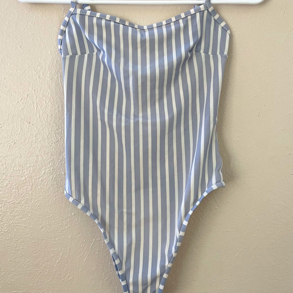 H&M Women's XXS One-Piece Bathing Suit